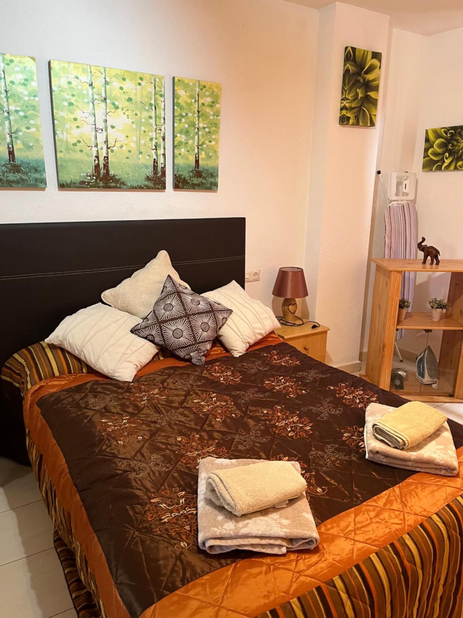 2 Bedroom Apartment Jardines Canarios Los Cristianos Tenerife Arona  Bagian luar foto